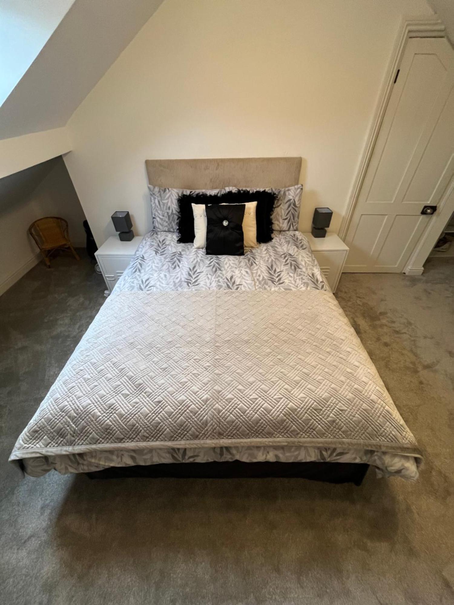 Wolf Hollow, Sleeps 4 Plus 2, Buxton Town Centre Екстер'єр фото